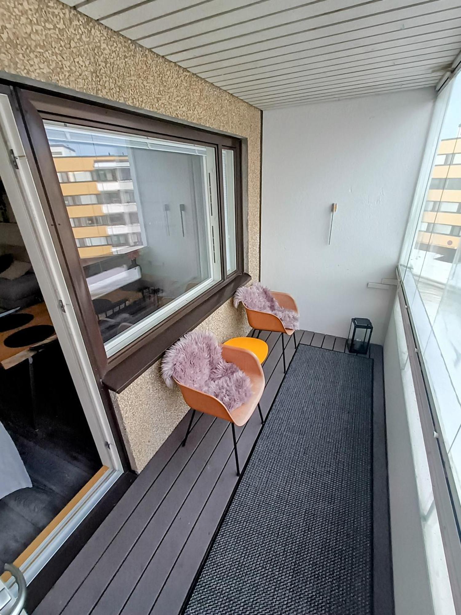 Big 88M2 Apartment In The Center Rovaniemi Exterior photo